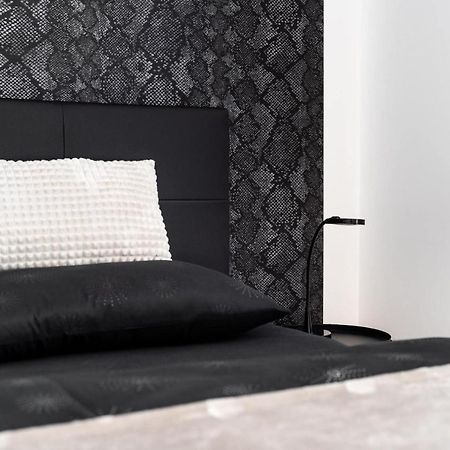 Domy Pod Palavou Apartment Klentnice Luaran gambar