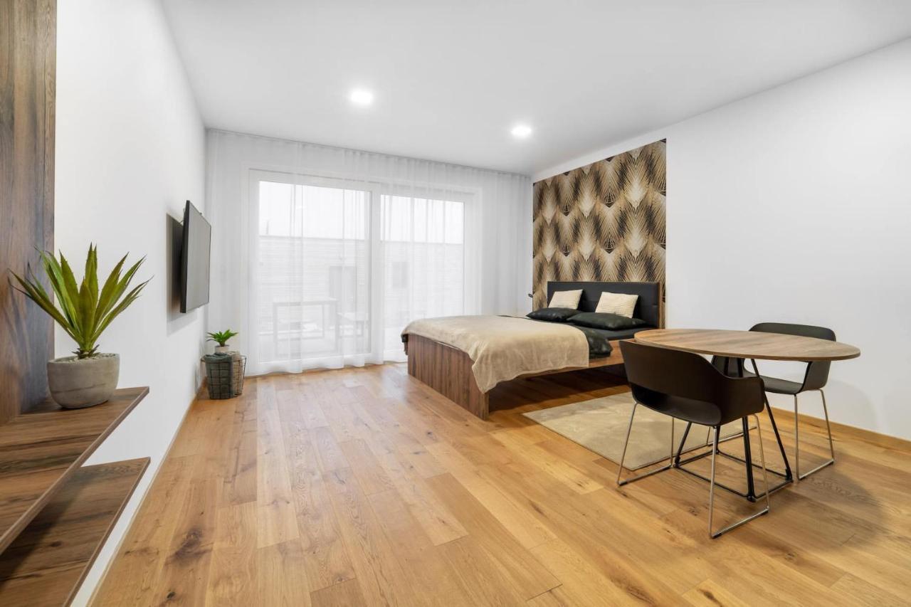 Domy Pod Palavou Apartment Klentnice Luaran gambar
